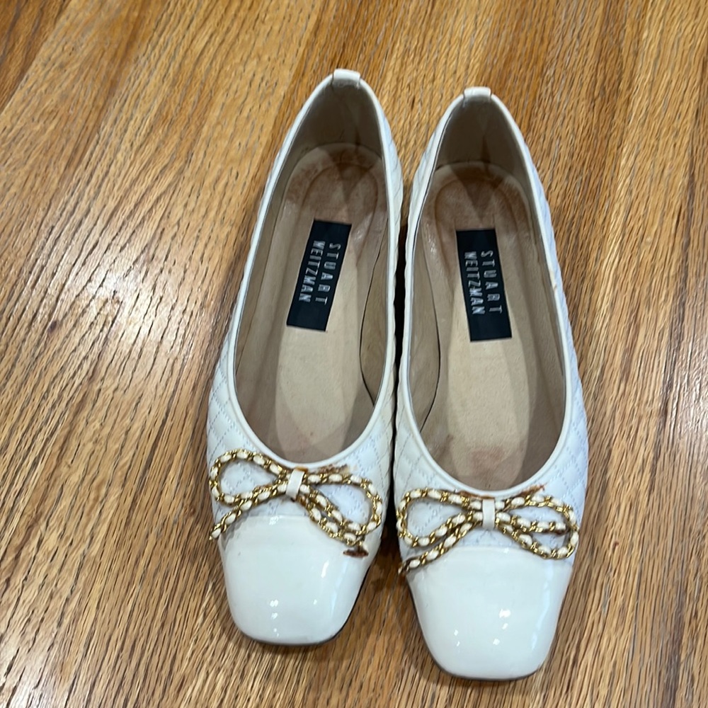 Stuart Weitzman woman’s shoes!